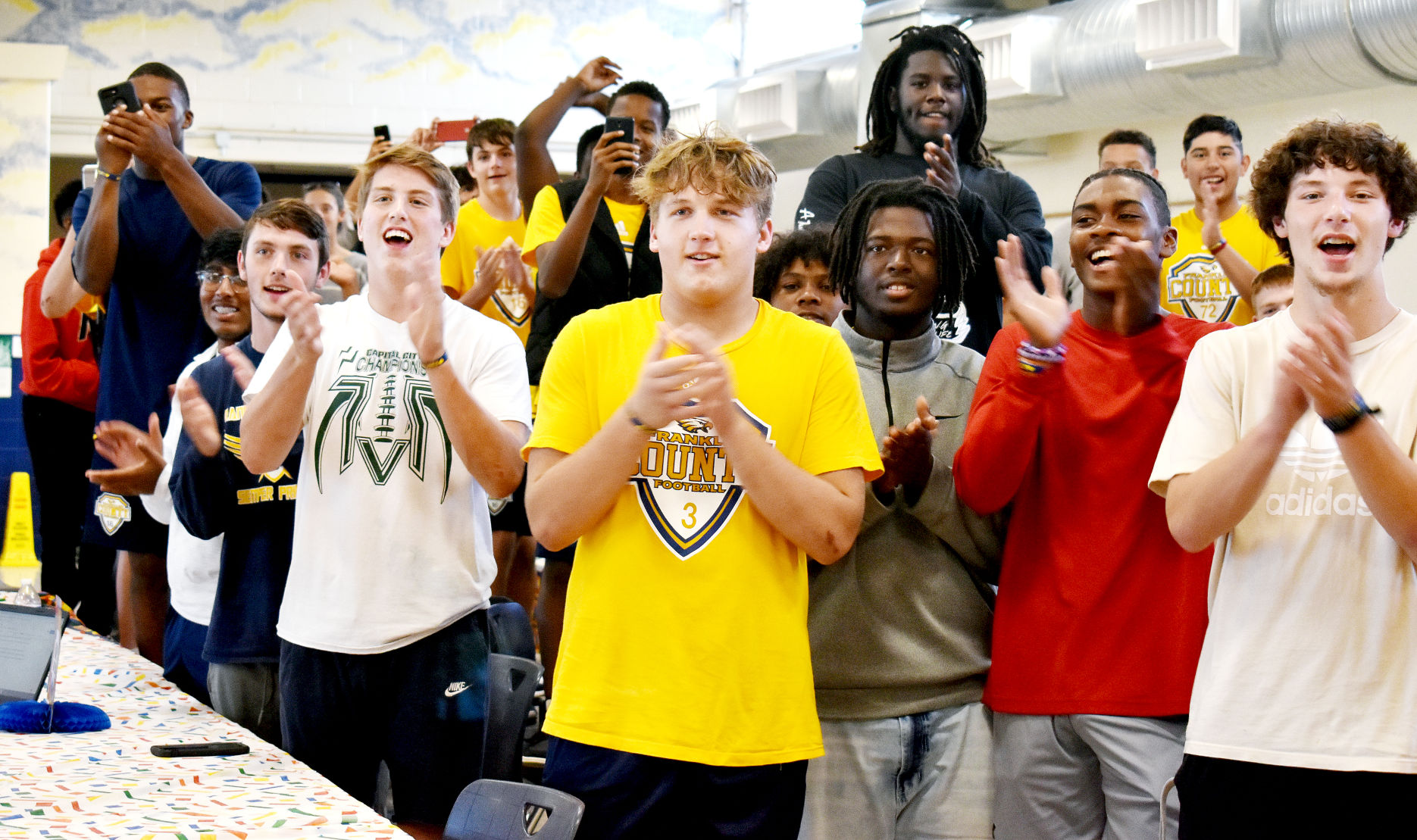 092719.FCFBall-Team-BoswellBDay_ly.JPG